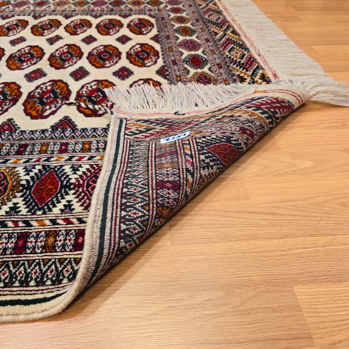 Turkmen Tekke Wool Rug 150x200 cm (5' x 7' ft) Beige