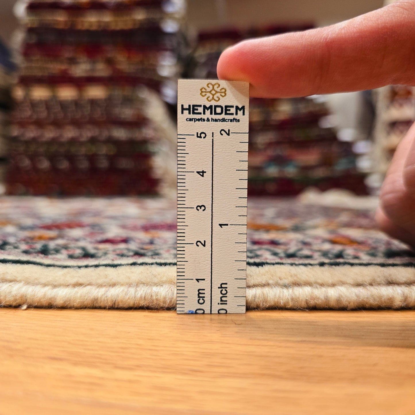 Turkmen Tekke Wool Rug 150x200 cm (5' x 7' ft) Beige