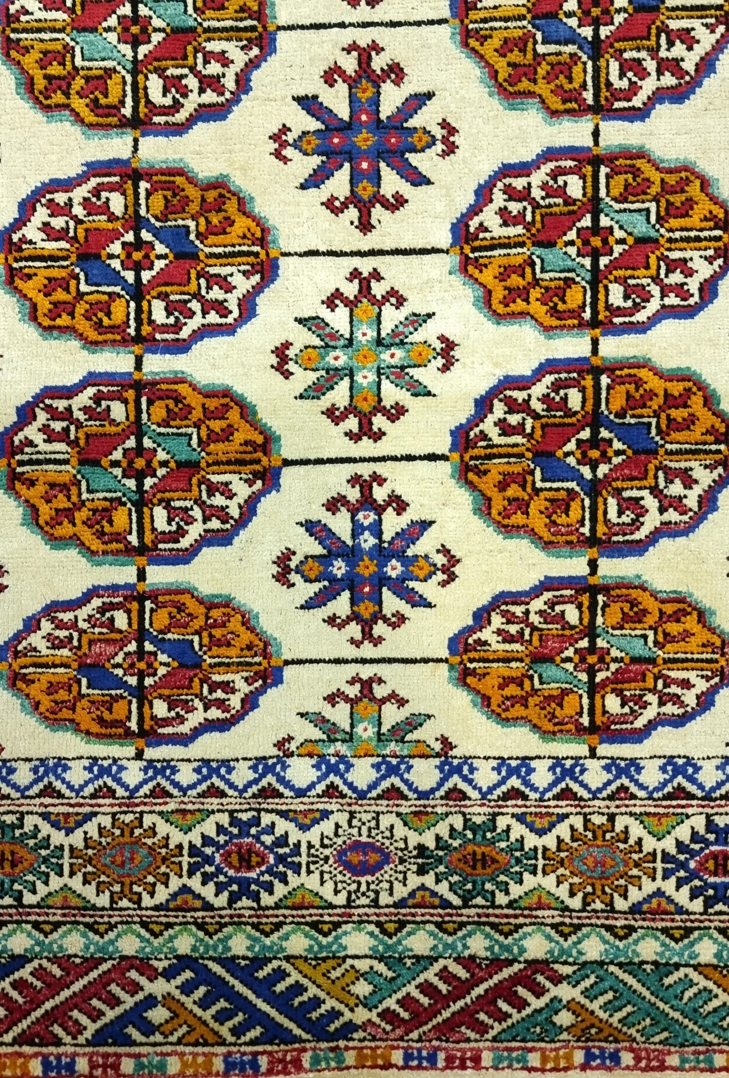 Handmade Turkoman Tekke Silk Rug 84 x 120 cm (3'x4' ft) Beige
