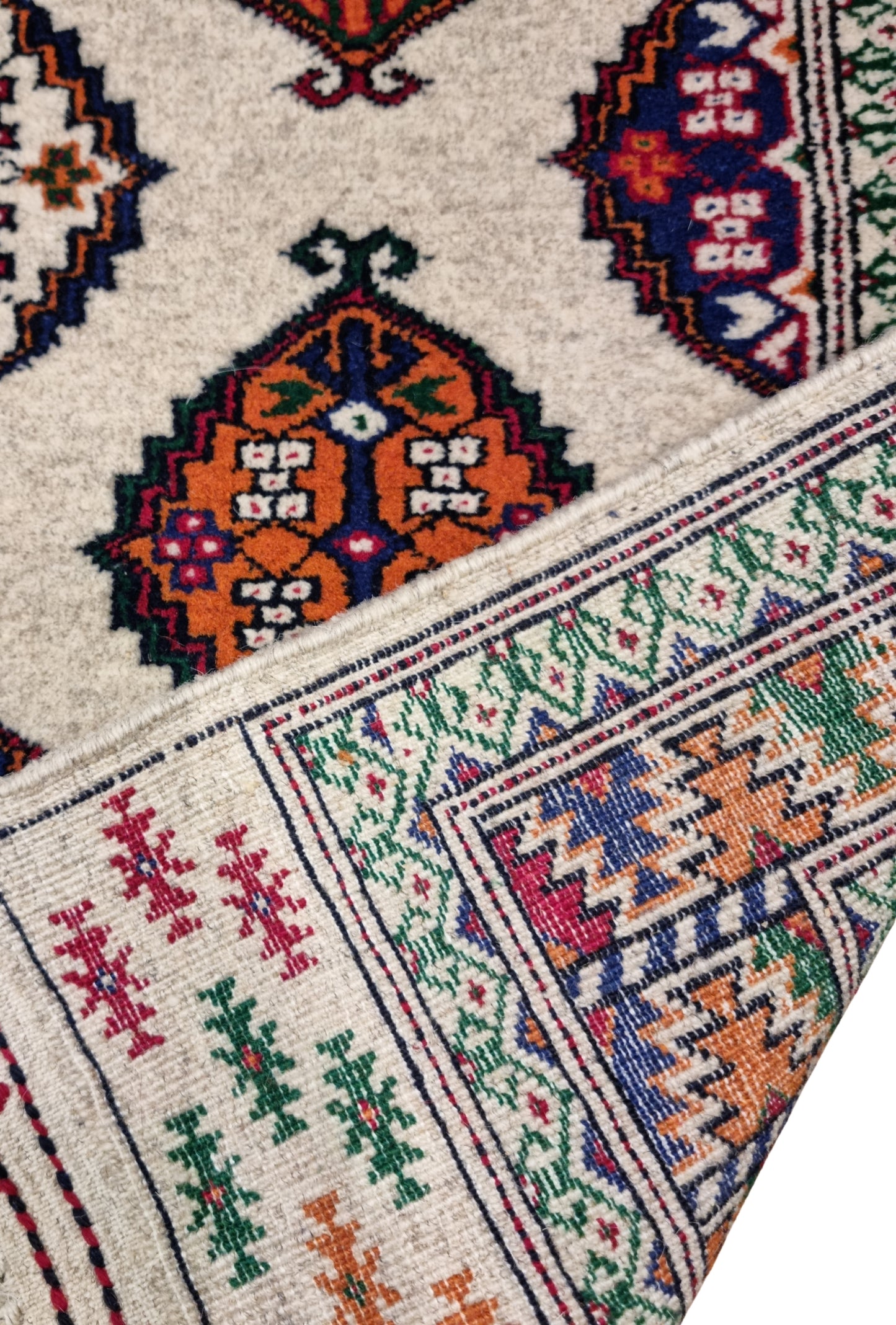 Turkoman Chaodor Oertmen Wool Rug 84x124 cm (3'x4' ft) Beige