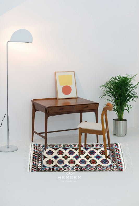 Turkoman Chaodor Oertmen Wool Rug 80x120 cm (3'x4' ft) Beige