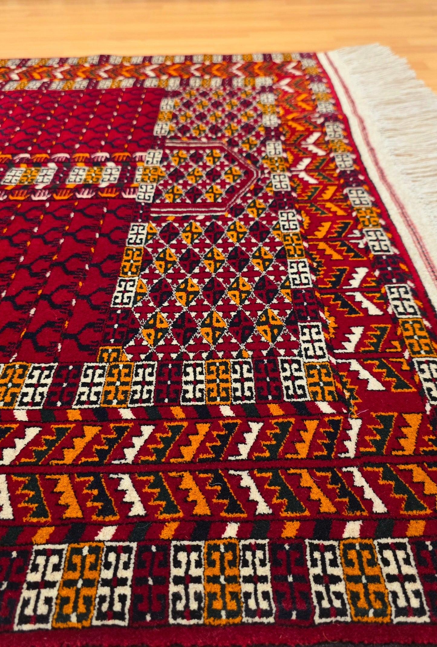 Ensi Tribal Rug Rare Design Wool Tribal Rug 125x200cm (4'x7' ft) Red