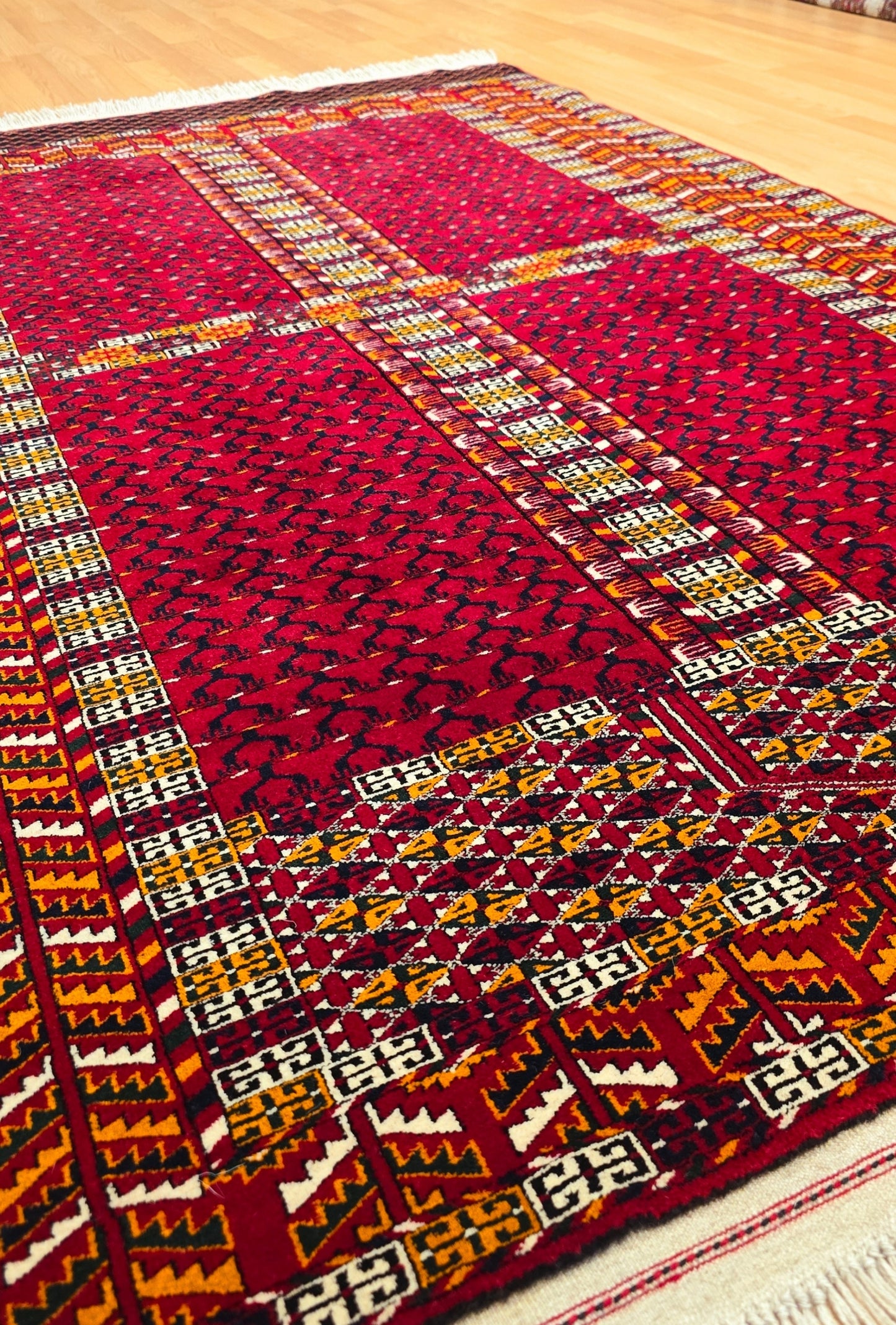 Ensi Tribal Rug Rare Design Wool Tribal Rug 125x200cm (4'x7' ft) Red