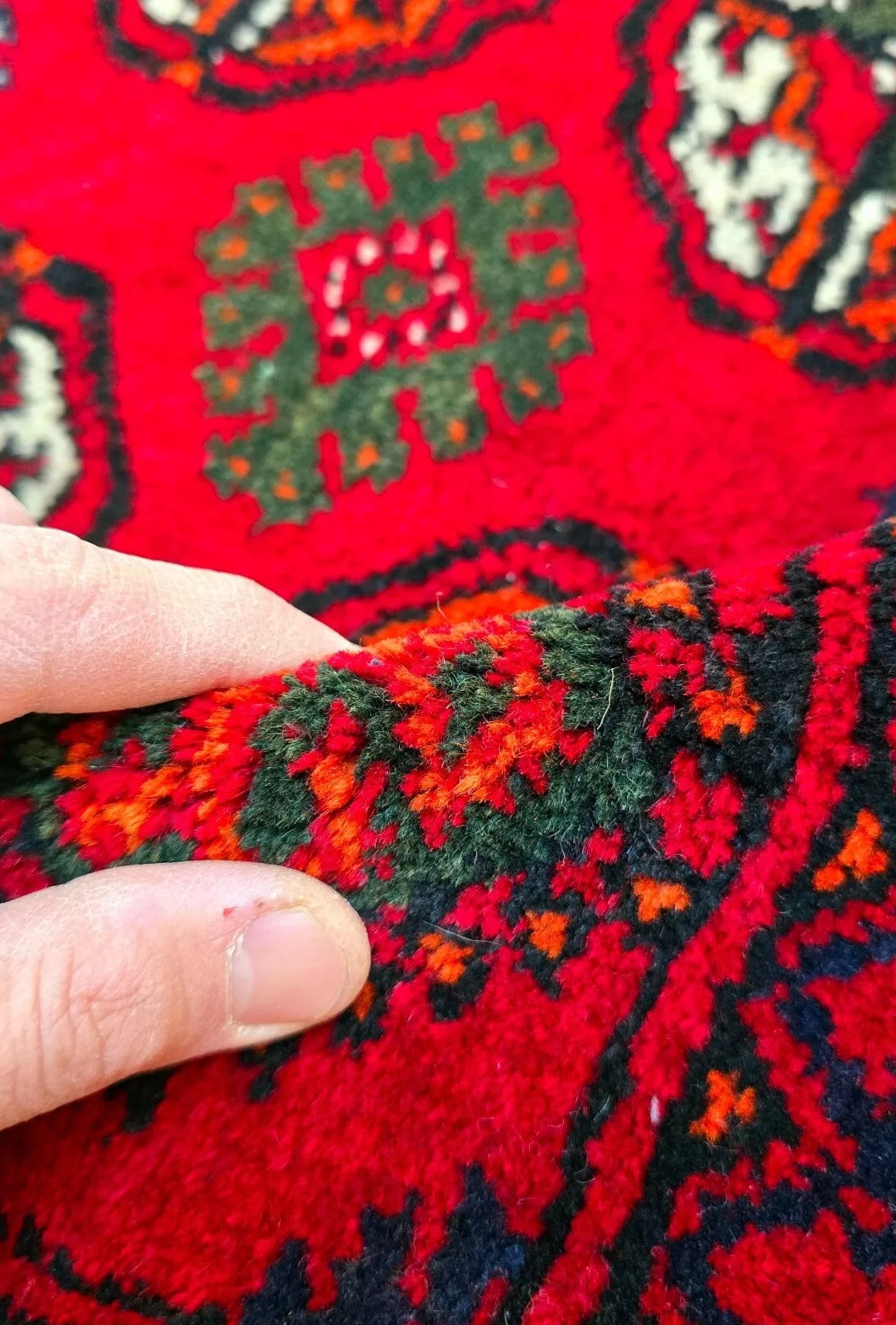 Handknotted Bokhara Rug 200 x 300cm (7'x10' ft) Red