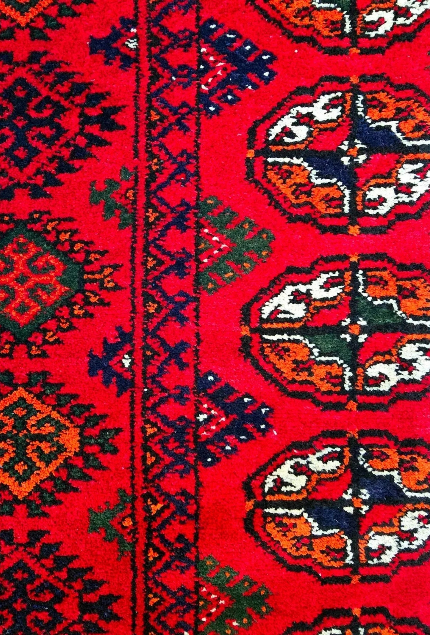 Handknotted Bokhara Rug 200 x 300cm (7'x10' ft) Red