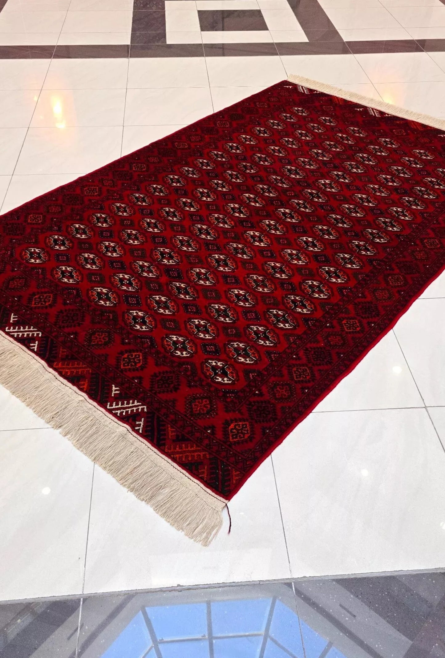Handknotted Bokhara Rug 200 x 300cm (7'x10' ft) Red