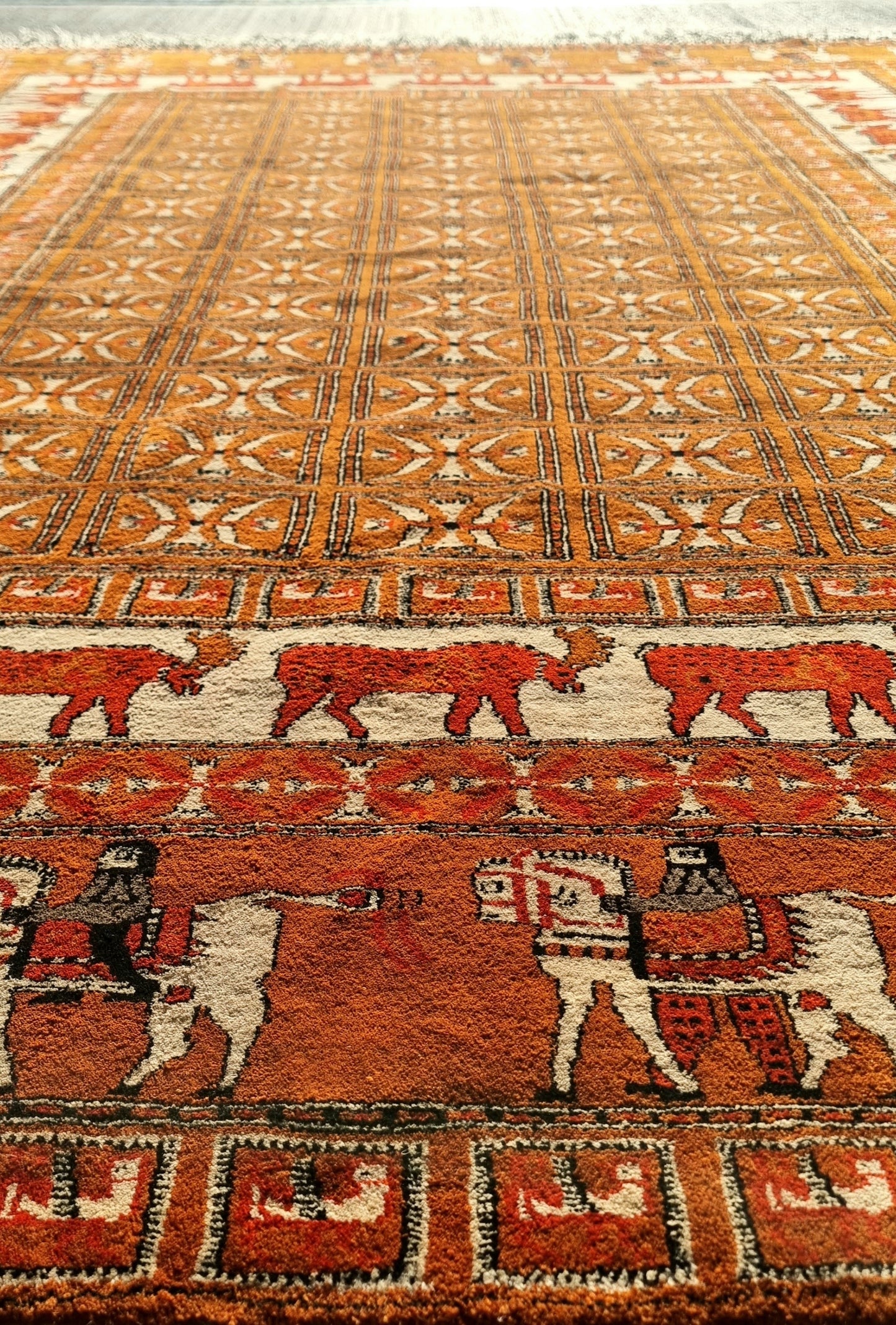 Pazyryk Rug with Organic Dyes 215 x 285cm (7' x 9.5') Peach