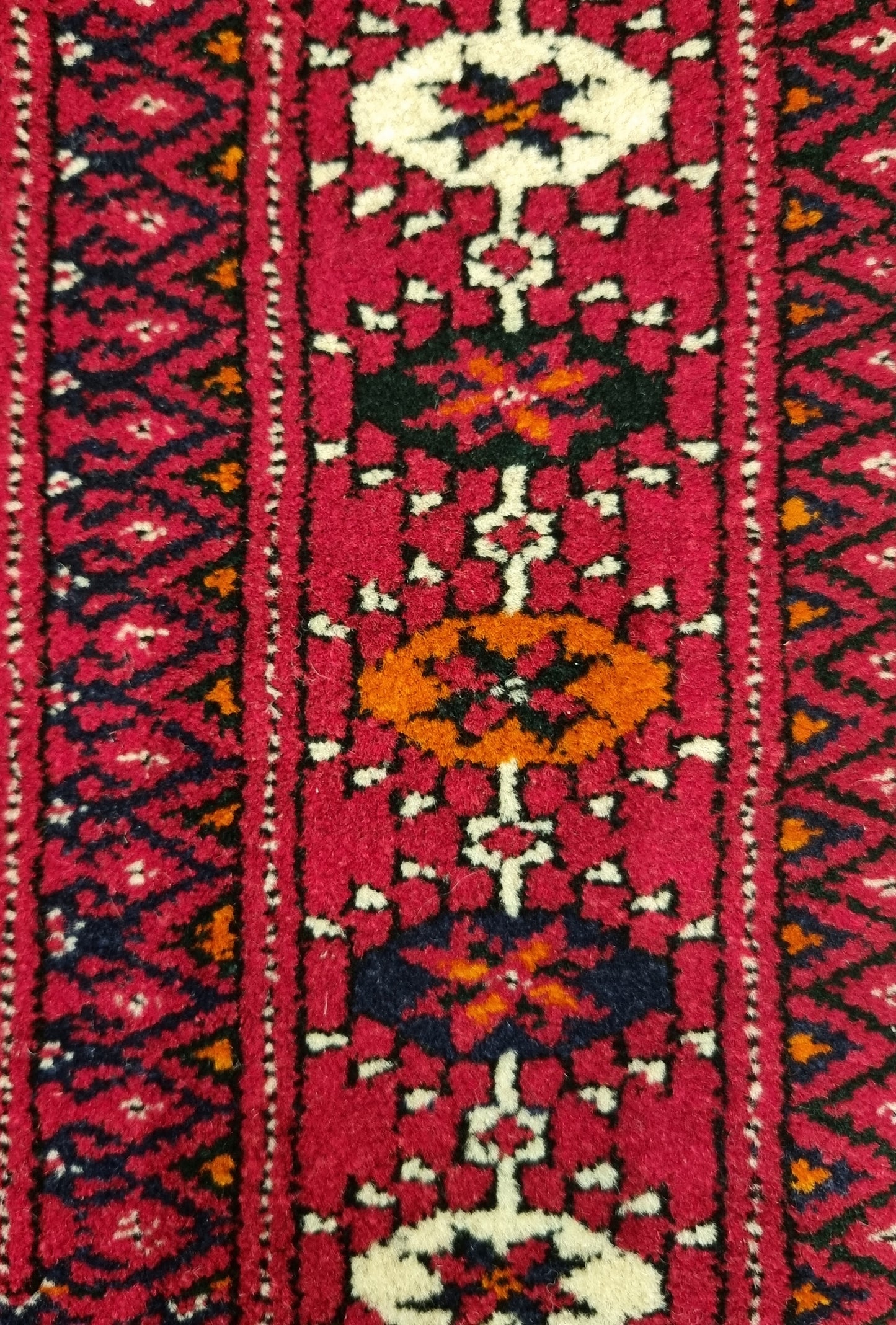 Tekke Wool Oriental Rug 80 x 125 cm (3'x4' ft) Red