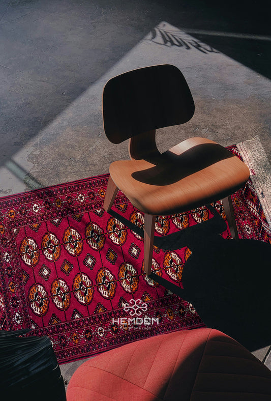 Handknotted Turkmen Rug Tekke Wool Rug 83 x 130 cm (3'x5' ft) Red