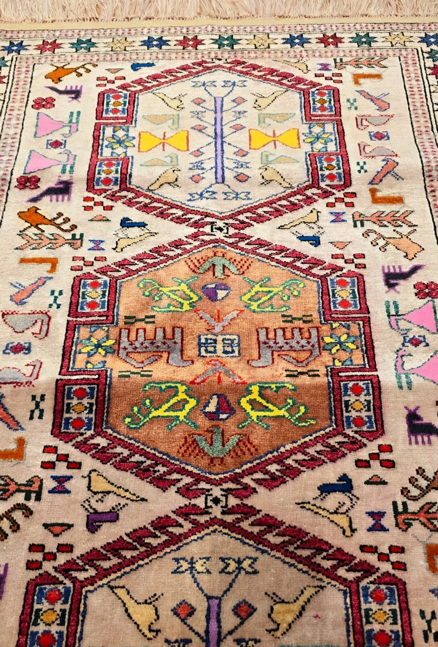 Türkmen Halısı El Dokuma İpek Halı 76 x 115cm (2.5' x 3.7' ft) Bej