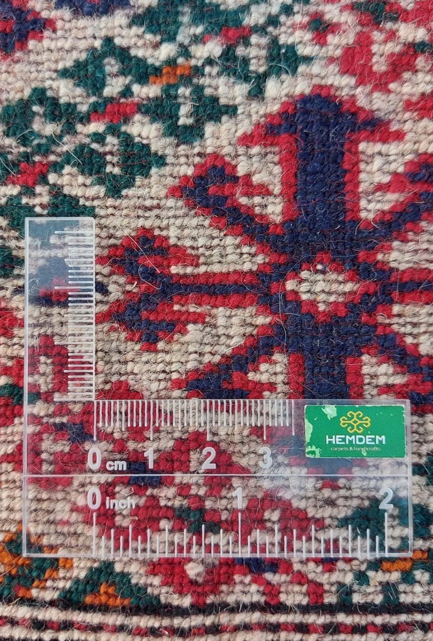 Turkmen Sarouk Rug Handknotted Wool Rug 140x 240cm (4.7' x 7.10' ft) Beige