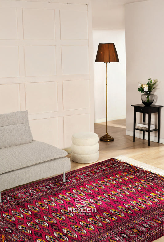 Turkmen Bokhara Rug Handknotted Wool Rug 150 x 250cm (5' x 8' ft) Red