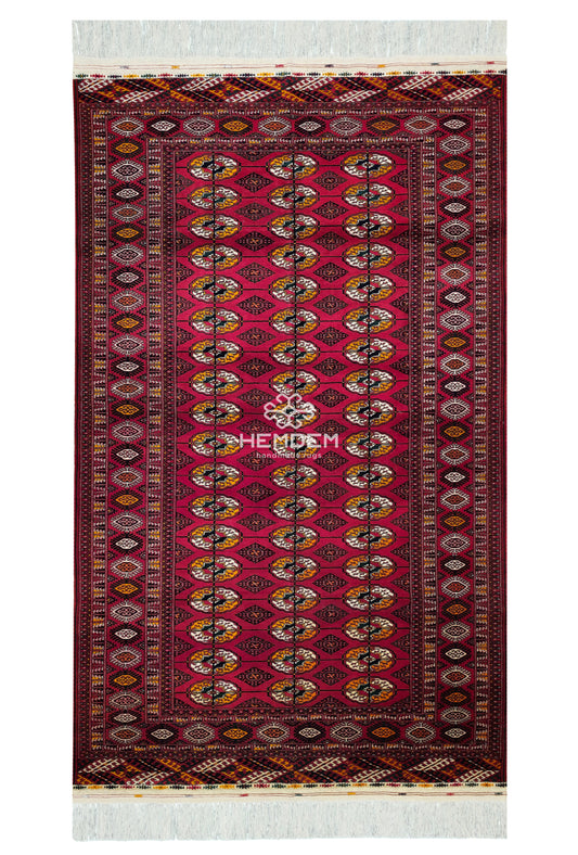 Turkmen Bokhara Rug Handknotted Wool Rug 150 x 250cm (5' x 8' ft) Red