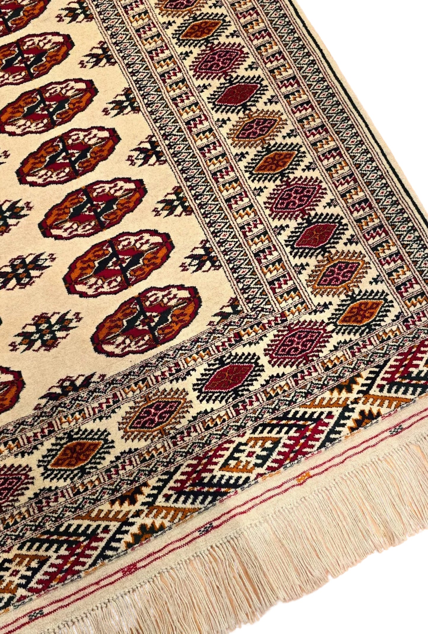 Türkmen Halısı El Dokuma Yün Halı 153 x 200cm (5' x 7' ft) Bej