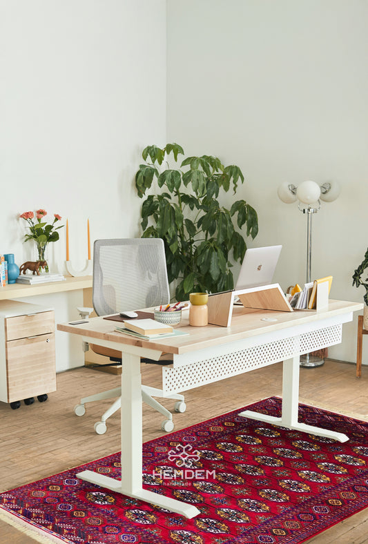 Turkoman Rug Handknotted Oriental Silk Rug 120 x 180cm (4' x 6' ft) Red