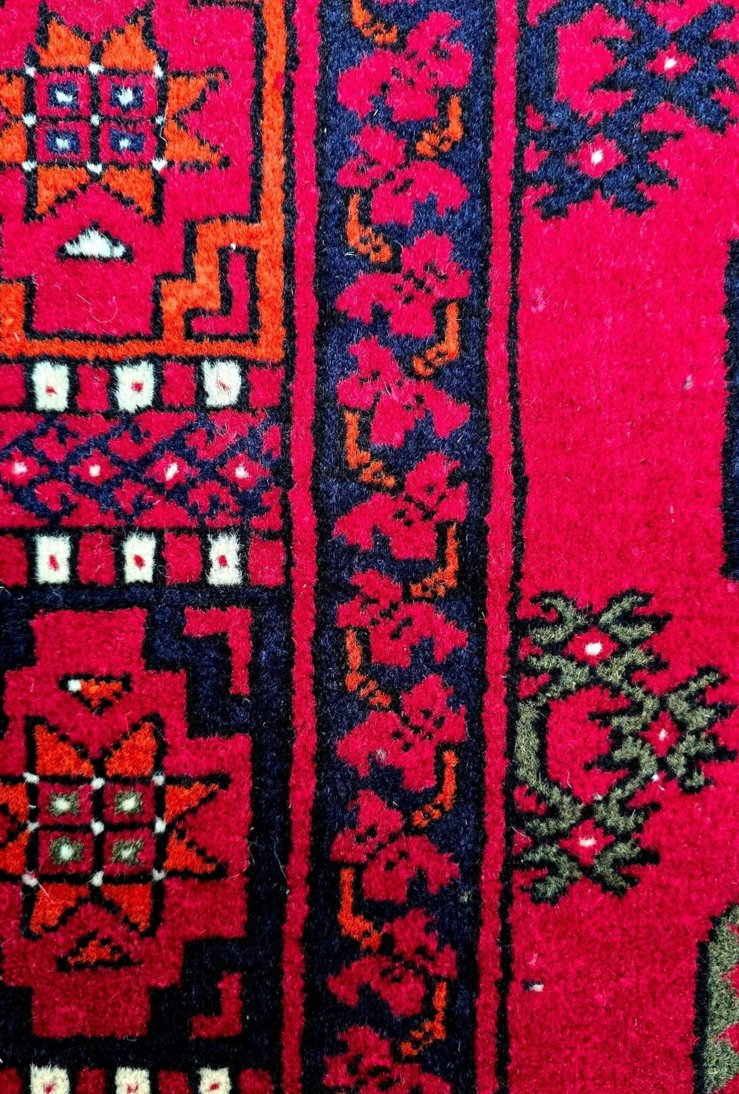 Vintage Handmade Afghan Design Turkmen Wool Rug 230 x 310cm (8' x 10' ft) Red