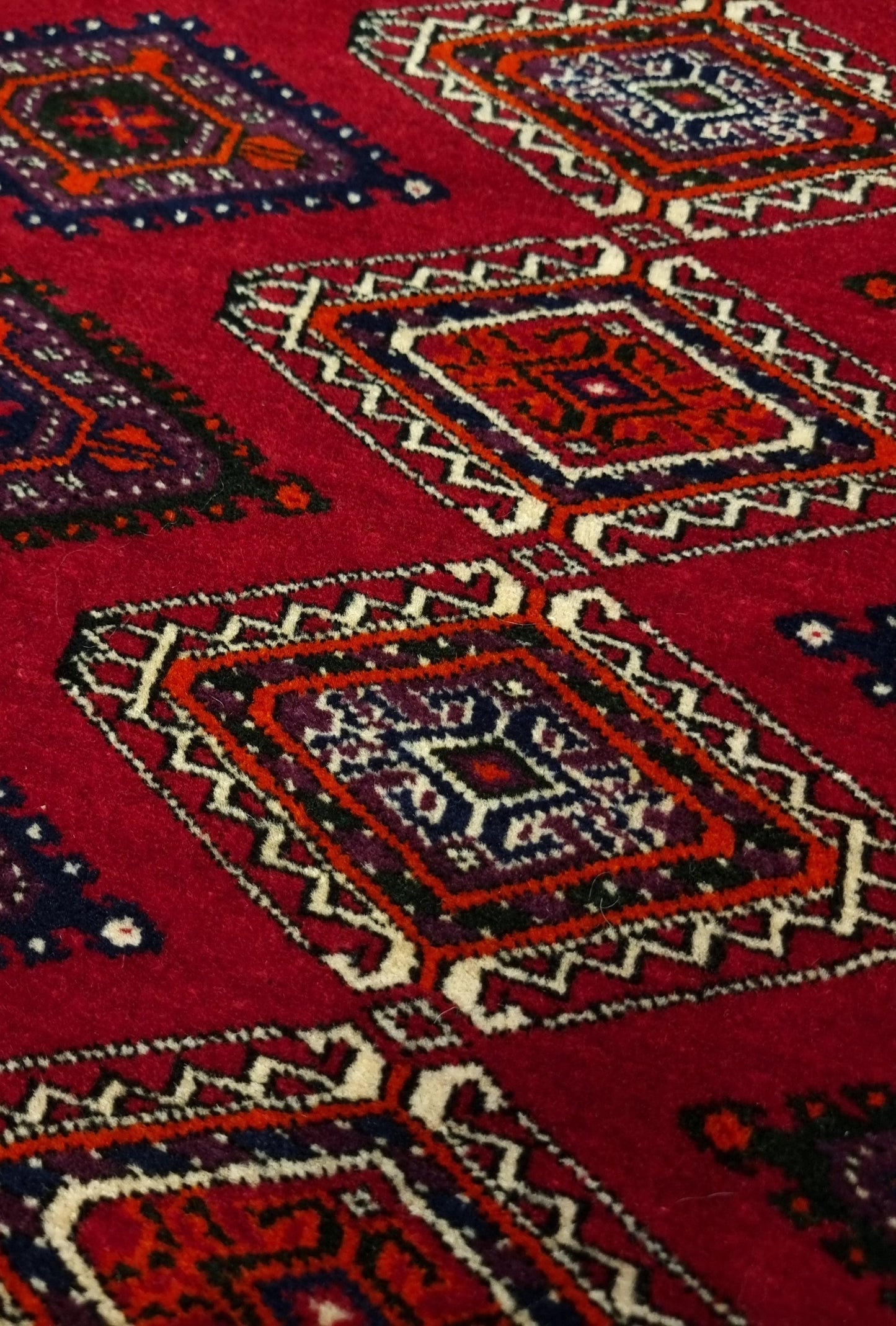 Rare Turkoman Yomut Kejebe Handknotted Wool Rug 132 x 210 cm (4.4' x 7' ft) Red