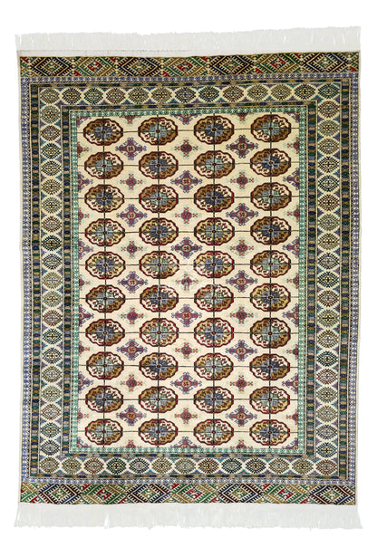 Handmade Turkoman Oriental Tekke Silk Rug 153 x 205 cm (5'x 7' ft) Beige