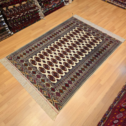 Turkmen Tekke Wool Rug 150x200 cm (5' x 7' ft) Beige