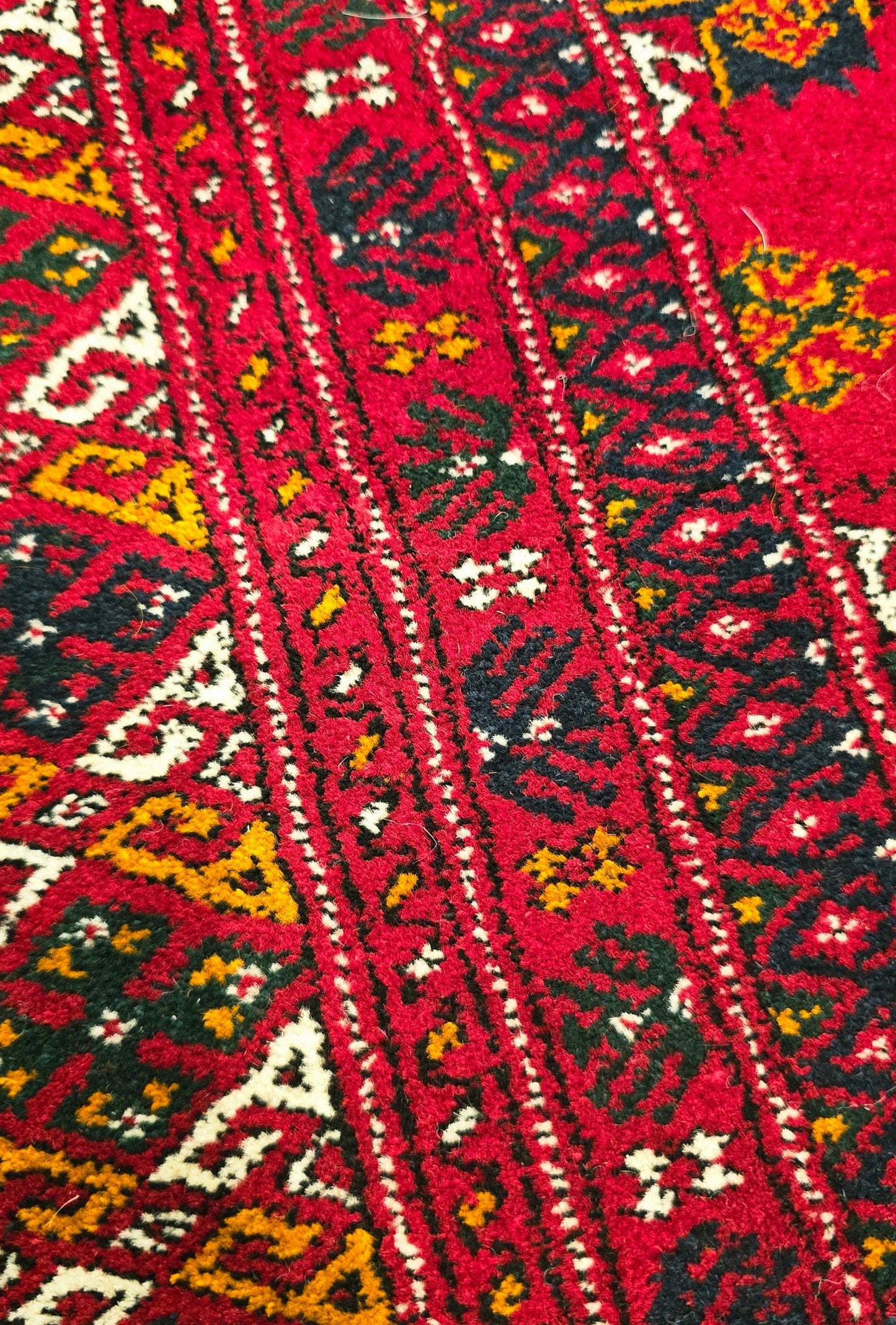 Rare Turkoman Yomut Kepse Eagle Gul Handknotted Wool Rug 207 x 310cm (7x10 ft) Red