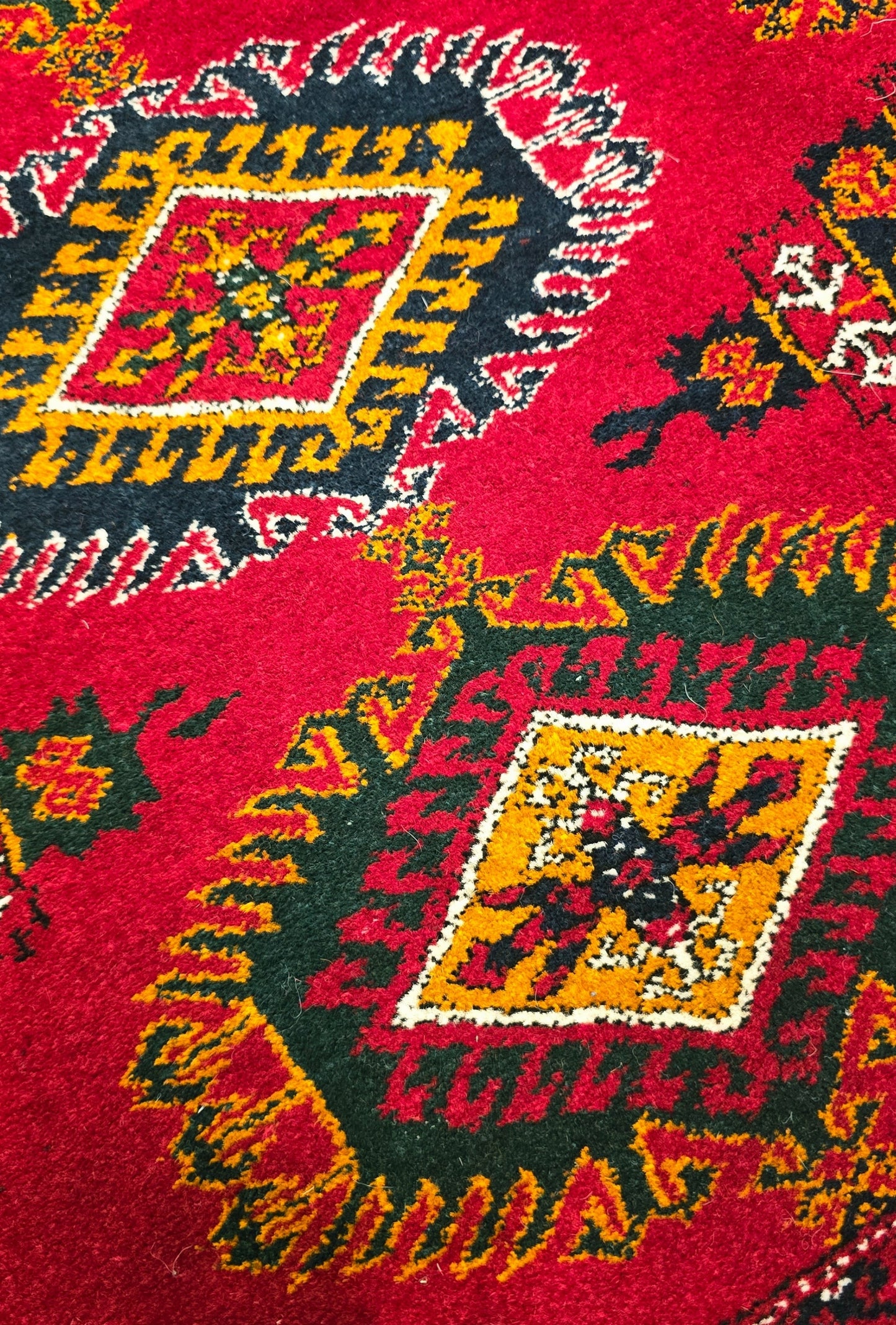 Rare Turkoman Yomut Kepse Eagle Gul Handknotted Wool Rug 207 x 310cm (7x10 ft) Red