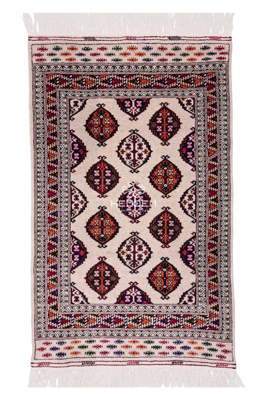 Turkoman Chaodor Oertmen Wool Rug 84x124 cm (3'x4' ft) Beige