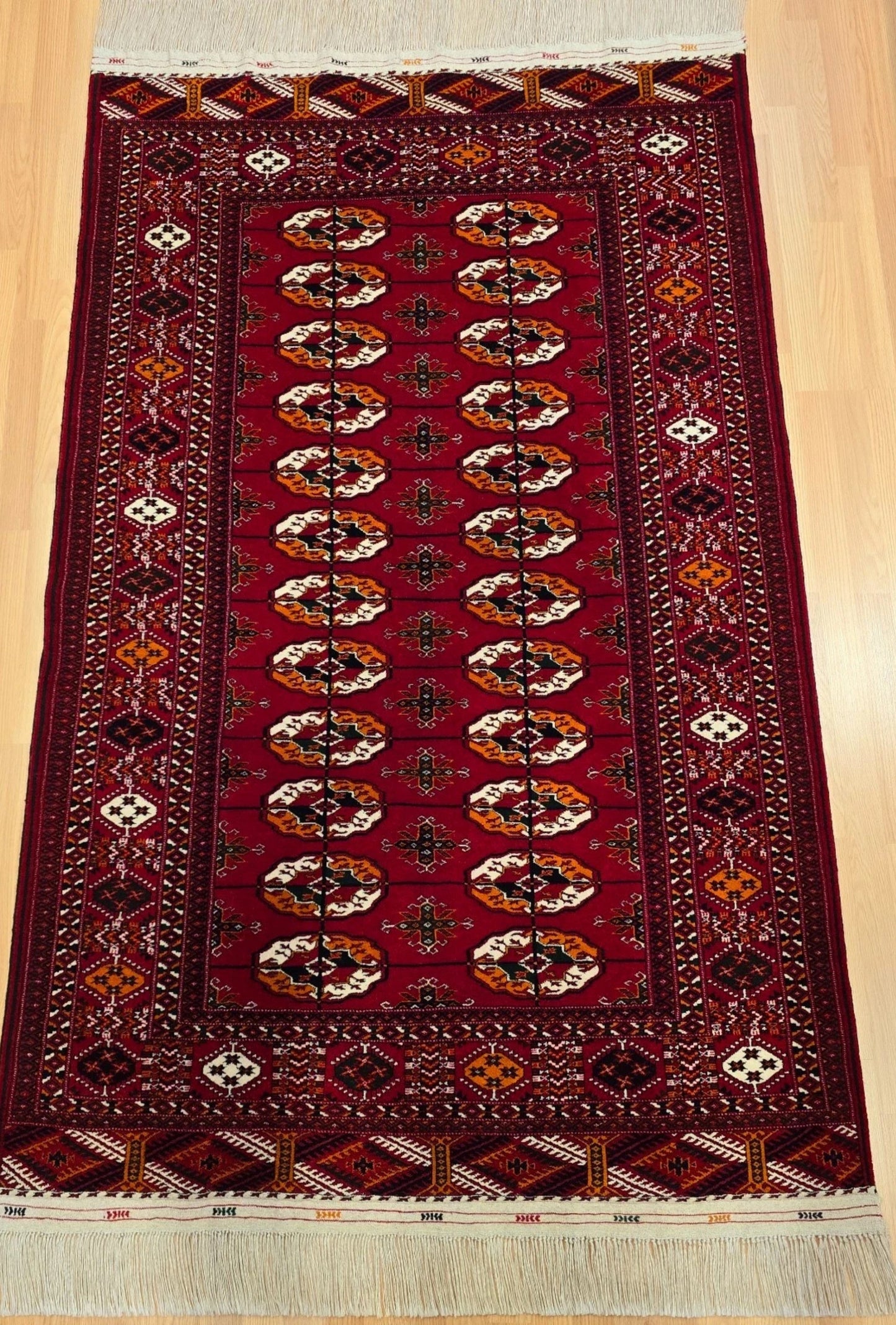 Bokhara Wool Handmade Luxury Oriental Area Rug 140 - 220cm(4'6 x 7'2 ft) Red