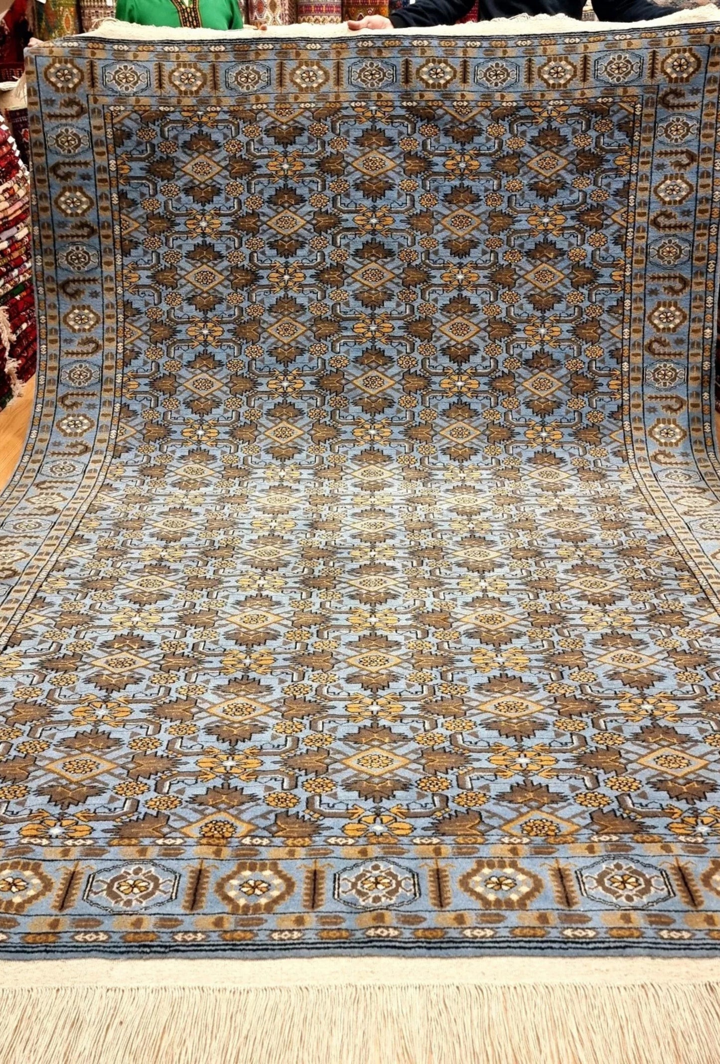 Floral Ersari Beshir Handmade Wool Rug 200x300cm (7' x 10' ft) Blue