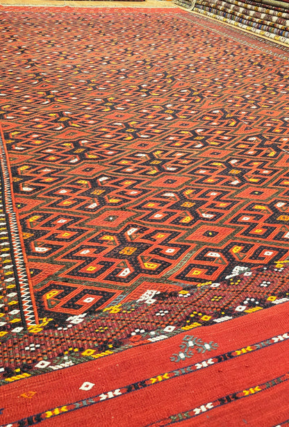 Handwoven Vintage Turkoman Yomut Kilim Rug 230 x 390cm (7.5' x 12.8' ft) Red