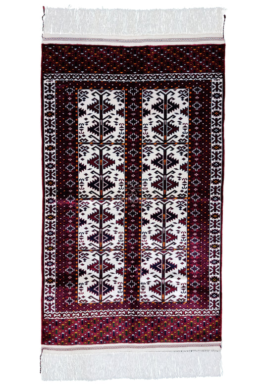 Turkoman Rare Design Silk Rug 76 x 120 cm (2.5'x4' ft) Red