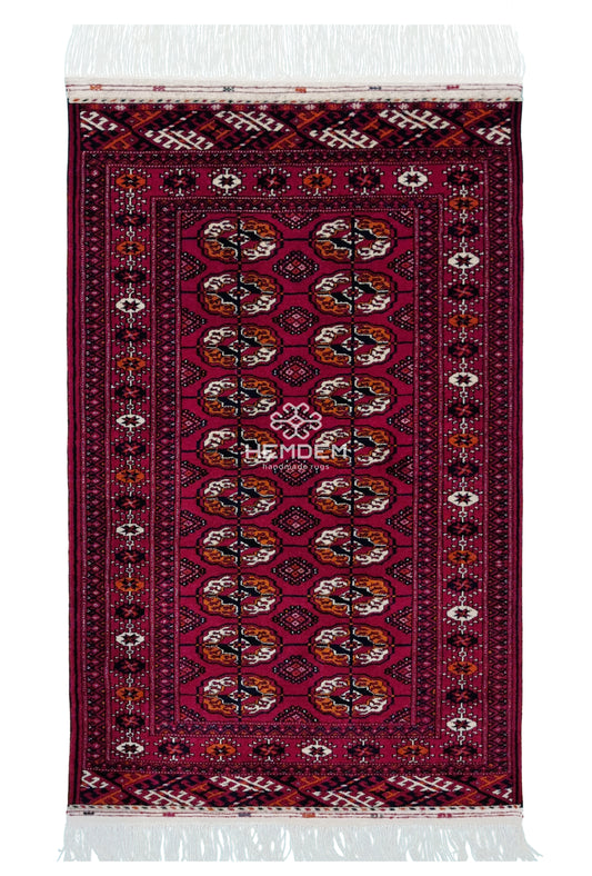 Tekke Wool Oriental Rug 80 x 125 cm (3'x4' ft) Red