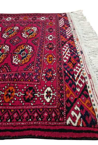 Tekke Wool Oriental Rug 80 x 125 cm (3'x4' ft) Red