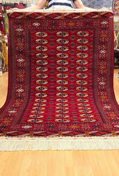 Tekke Wool Oriantal Rug 152 x 203 cm (5'x7' ft) Red