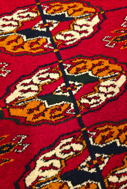 Tekke Wool Oriantal Rug 152 x 203 cm (5'x7' ft) Red