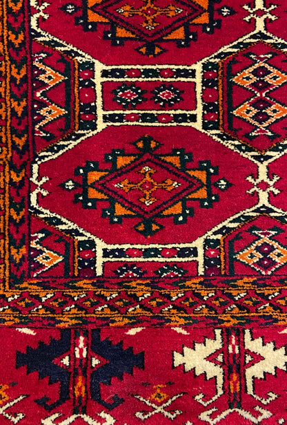 Turkmen Handknotted Rug Rare Diamond Desing Wool Rug 86 x 125 cm (3'x4' ft) Red