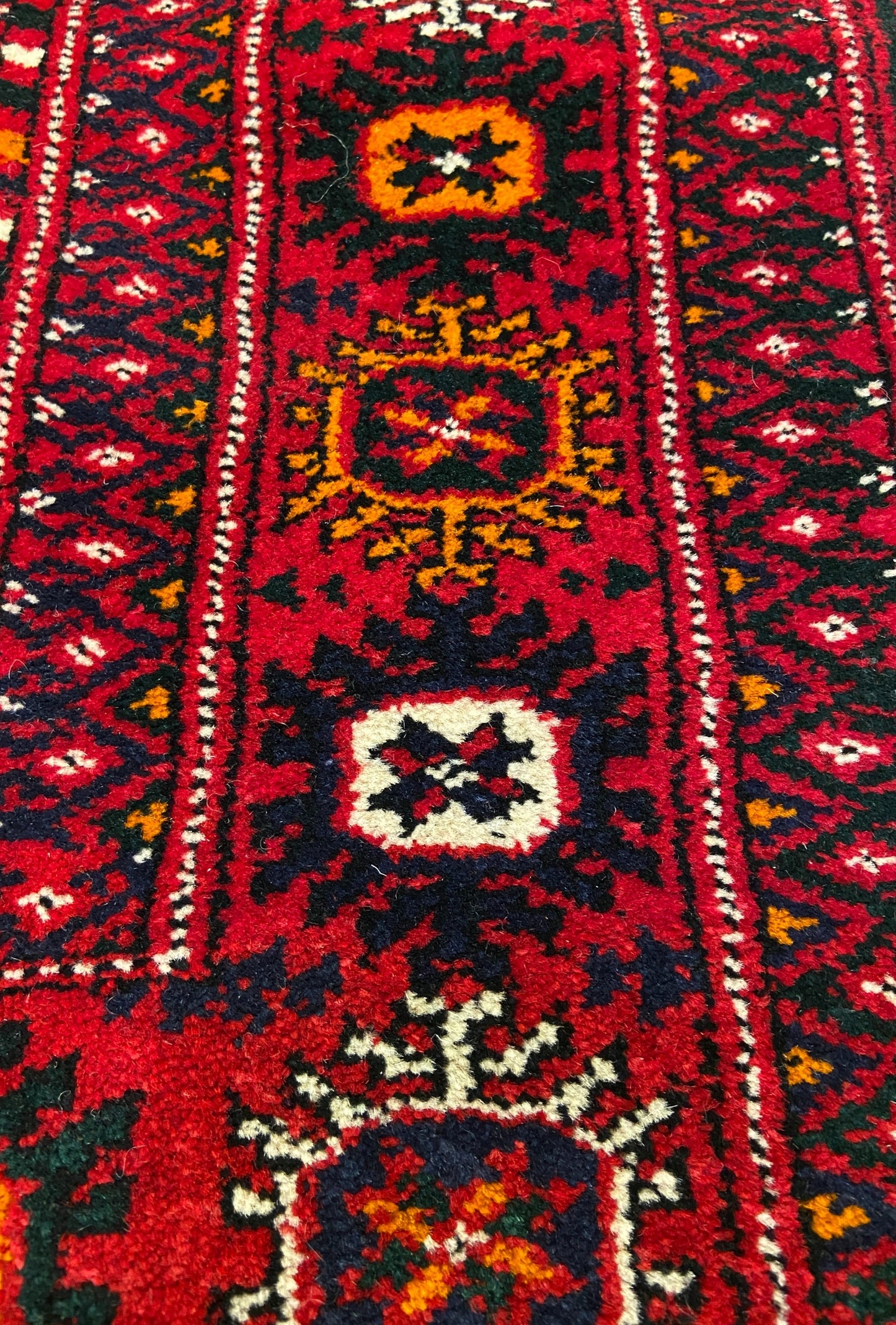 Turkmen Handknotted Rug Tekke Wool Runner Rug 82 x 180 cm (3'x6' ft) Red