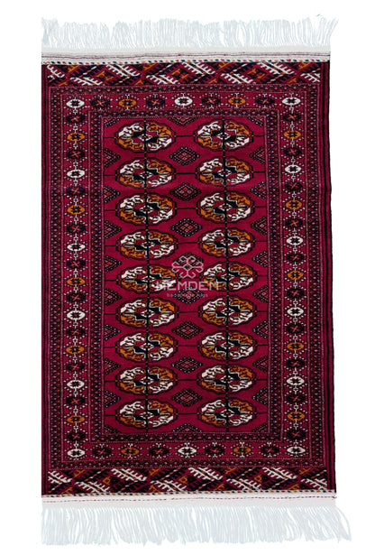 Handknotted Turkmen Rug Tekke Wool Rug 81 x 127 cm (3'x4' ft) Red