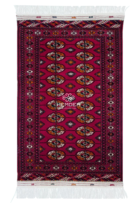 Handknotted Turkmen Rug Tekke Wool Rug 83 x 130 cm (3'x5' ft) Red