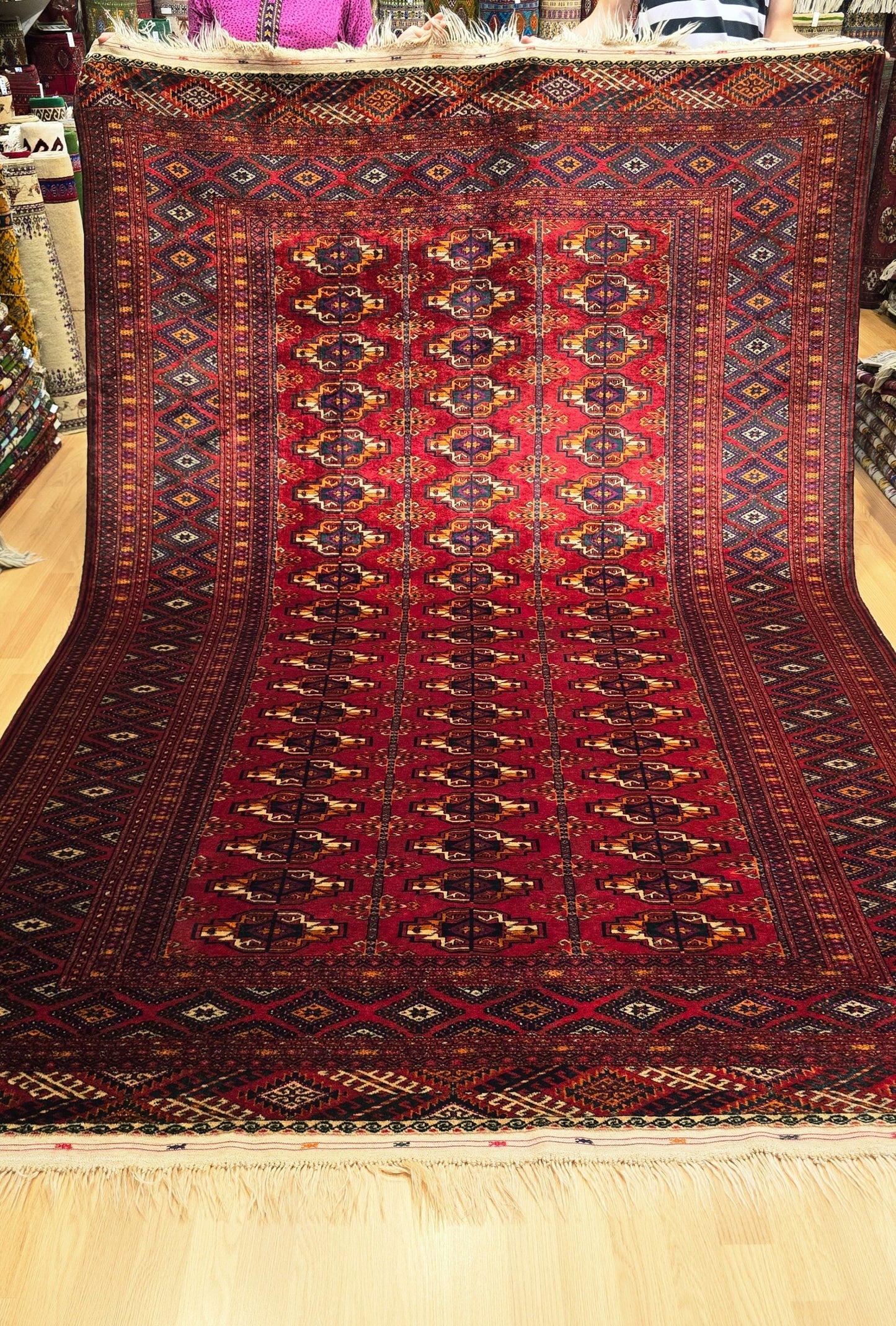 Turkmen Rug Antique Handknotted Salor Chakmak Masterpiece Rug 190 x 290cm (6' x 9' ft) Red