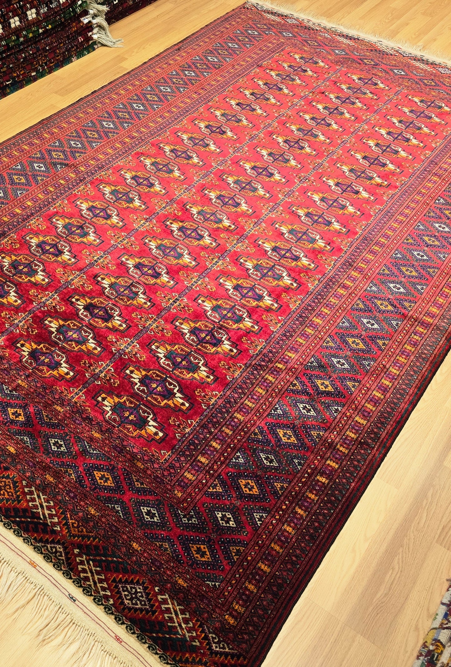 Turkmen Rug Antique Handknotted Salor Chakmak Masterpiece Rug 190 x 290cm (6' x 9' ft) Red