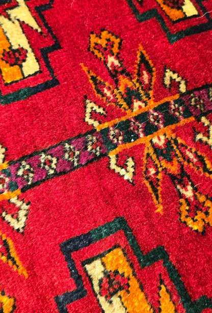 Turkmen Rug Antique Handknotted Salor Chakmak Masterpiece Rug 190 x 290cm (6' x 9' ft) Red