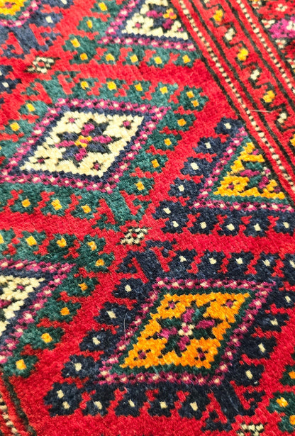 Turkmen Rug Antique Handknotted Salor Chakmak Masterpiece Rug 190 x 290cm (6' x 9' ft) Red