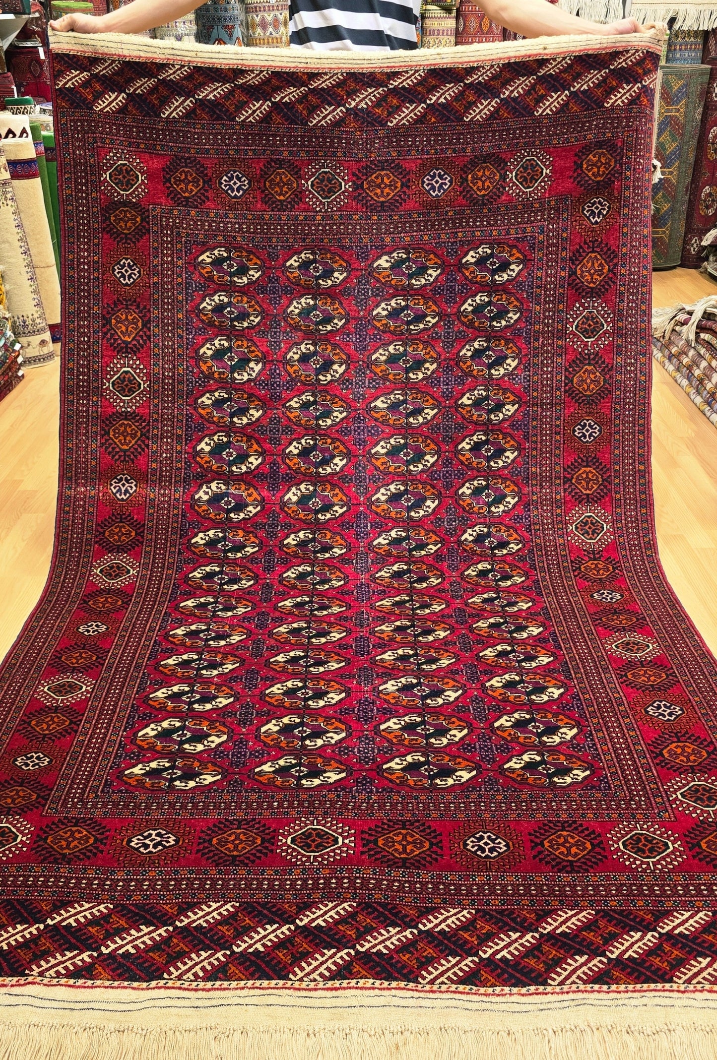 Turkmen Rug Antique Handknotted Wool Rug 155 x 250cm (5' x 8' ft) Red