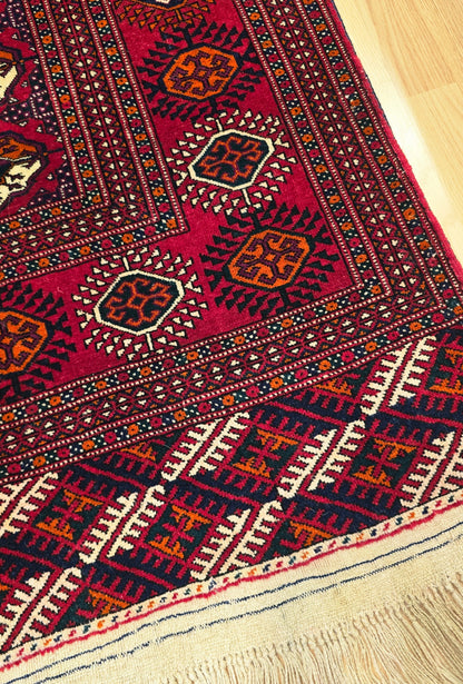 Turkmen Rug Antique Handknotted Wool Rug 155 x 250cm (5' x 8' ft) Red