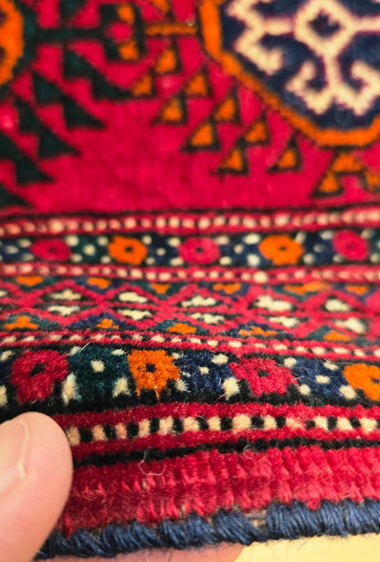 Turkmen Rug Antique Handknotted Wool Rug 155 x 250cm (5' x 8' ft) Red