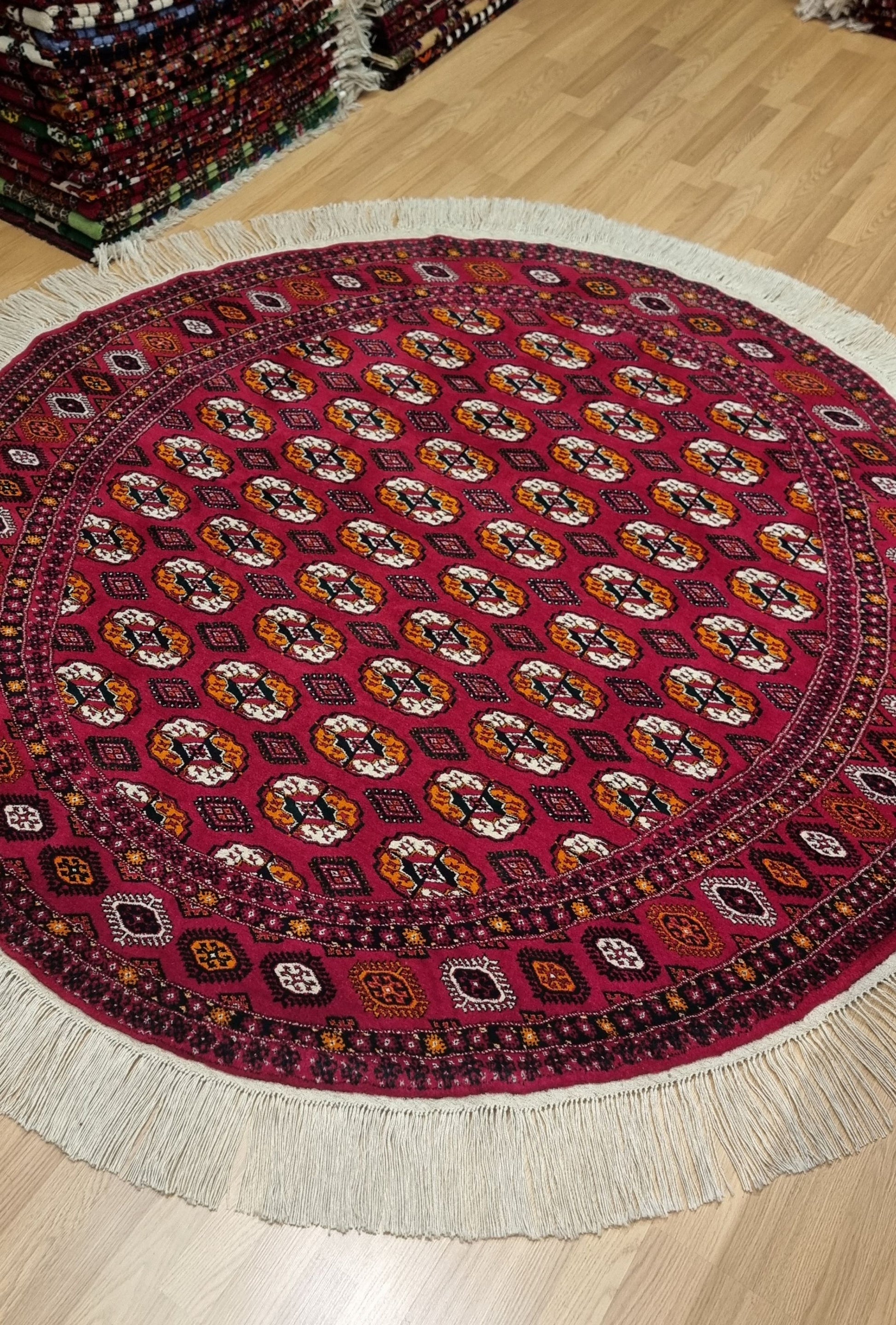 Turkmen Rug Round Handknotted Wool Rug 200 x 200cm (6.5' x 6.5' ft) Red