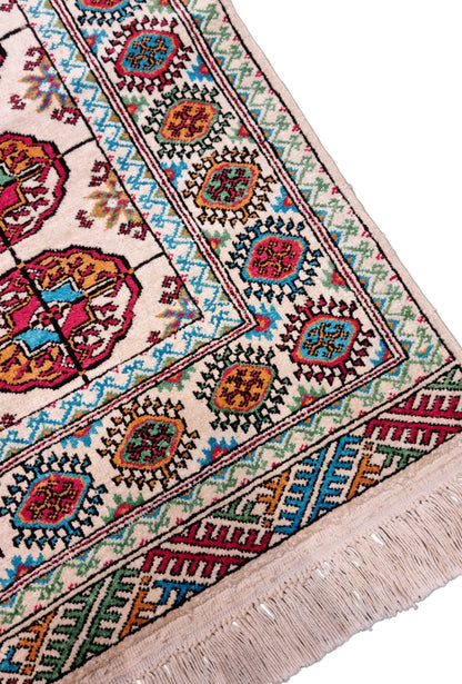 Handmade Turkoman Tekke Silk Rug 74 x 130 cm (3'x5' ft) Beige