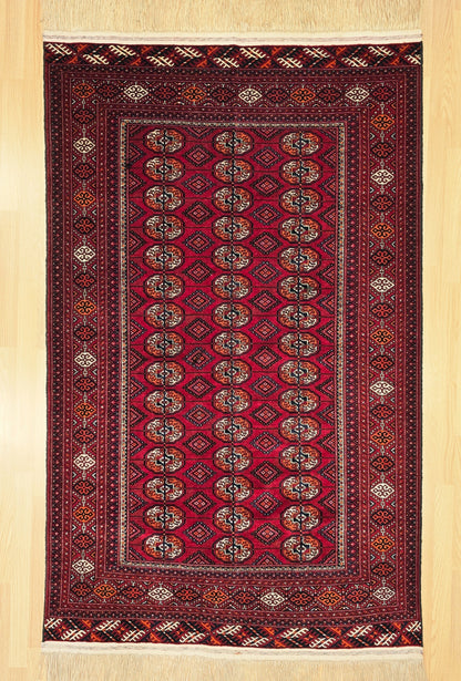 Turkmen Rug Vintage Handknotted Wool Rug 125 x 200cm (4' x 7' ft) Red