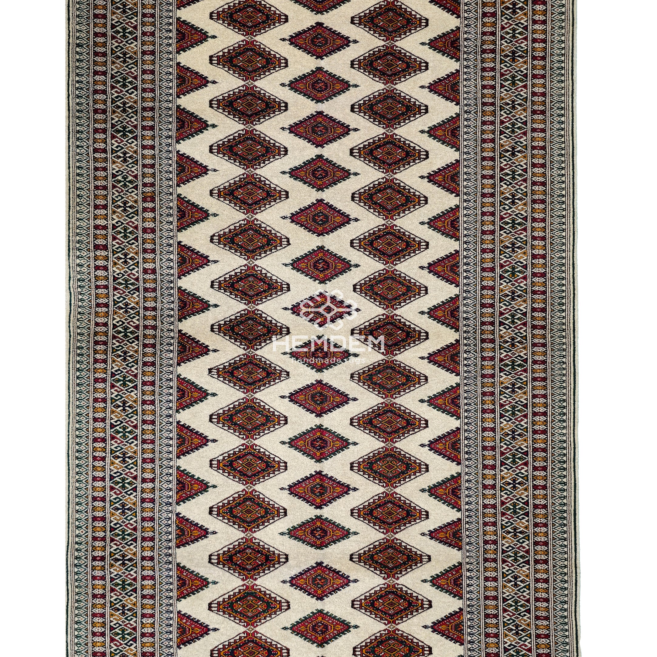 Turkmen Rug Yomut Handknotted Wool Rug 140 x 230cm (4.7' x 7.6' ft) Beige