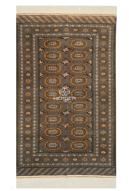 Turkmen Sarouk Rug Handknotted Wool Rug 111x 180cm (4' x 6' ft) Gray